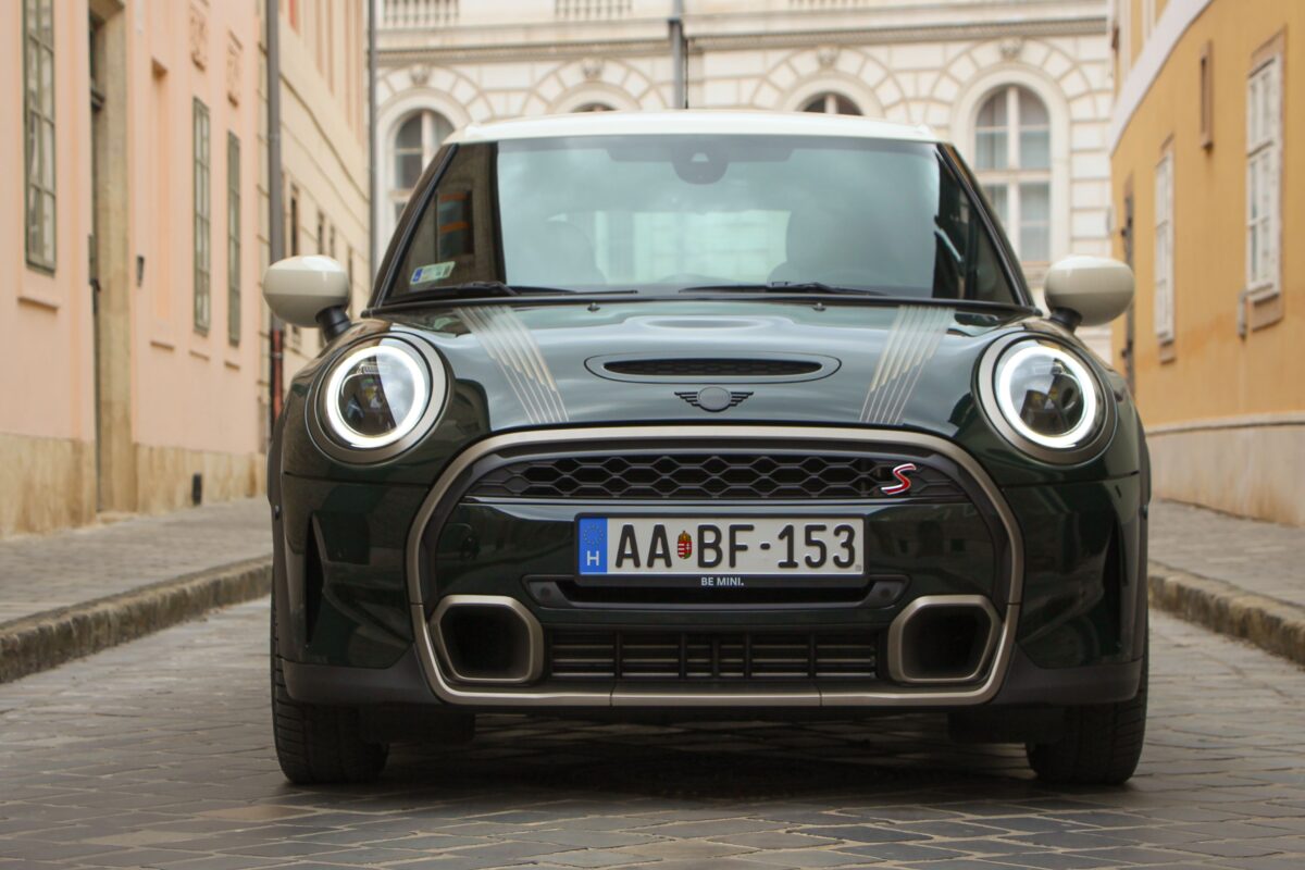 MINI