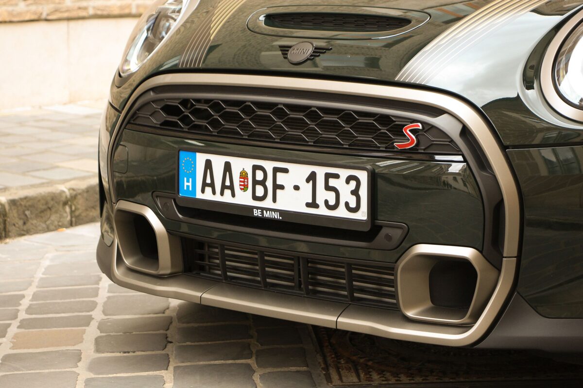 MINI