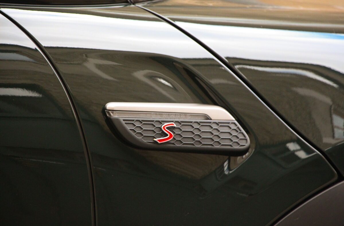 MINI