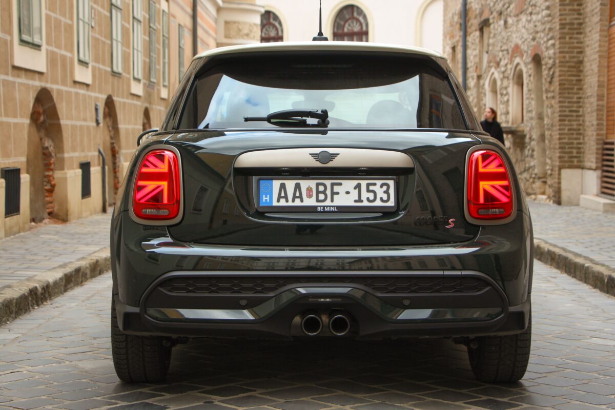 MINI