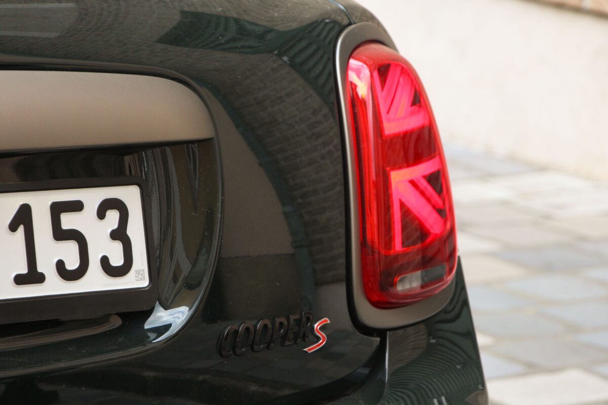 MINI