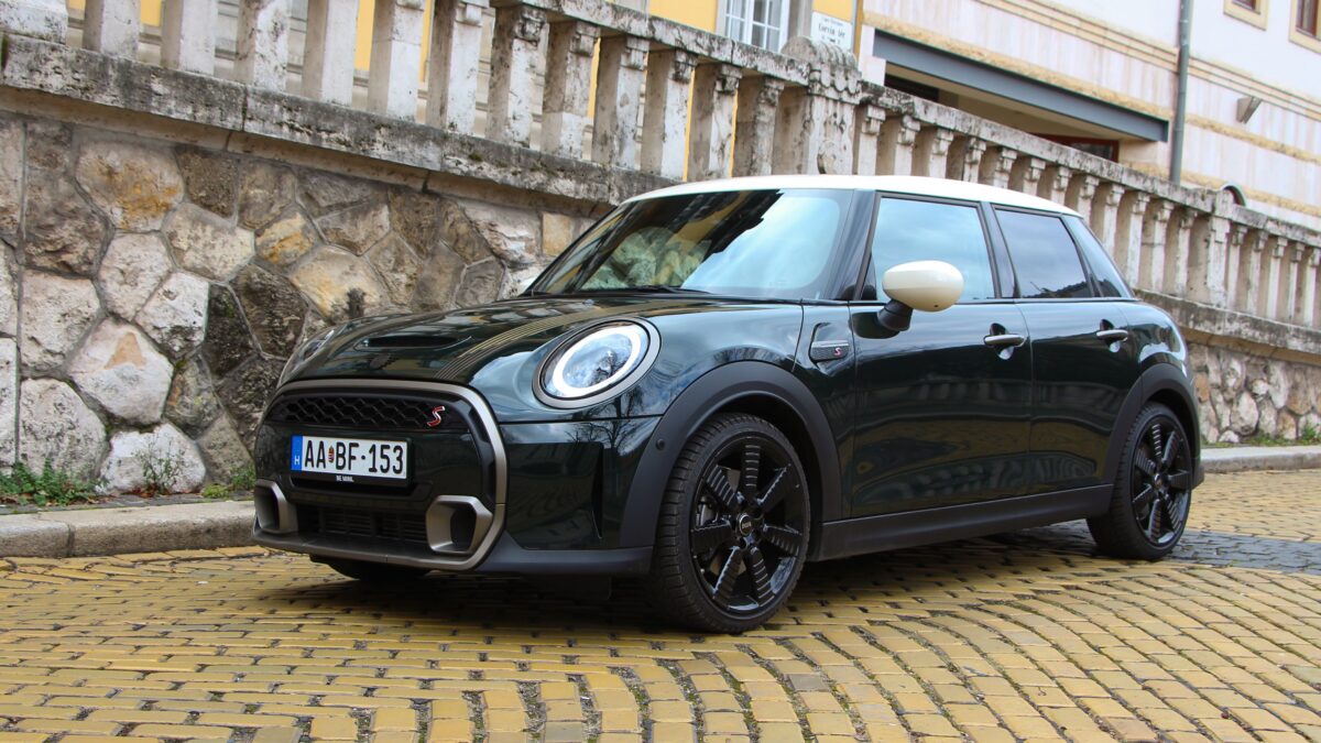 MINI