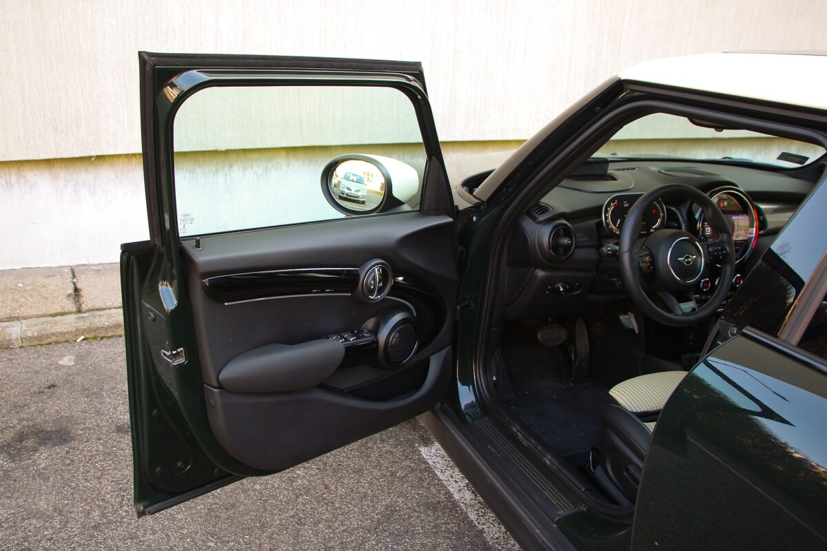 MINI