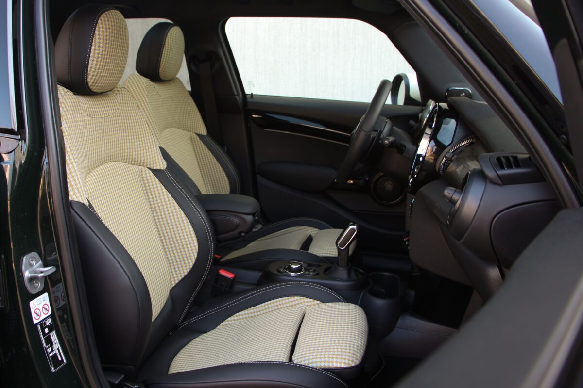 MINI