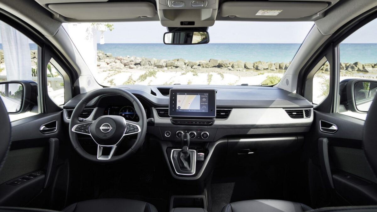 NISSAN