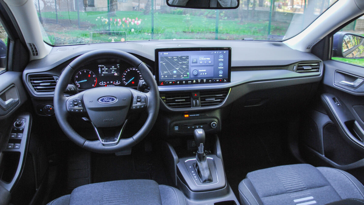 FORD FOCUS