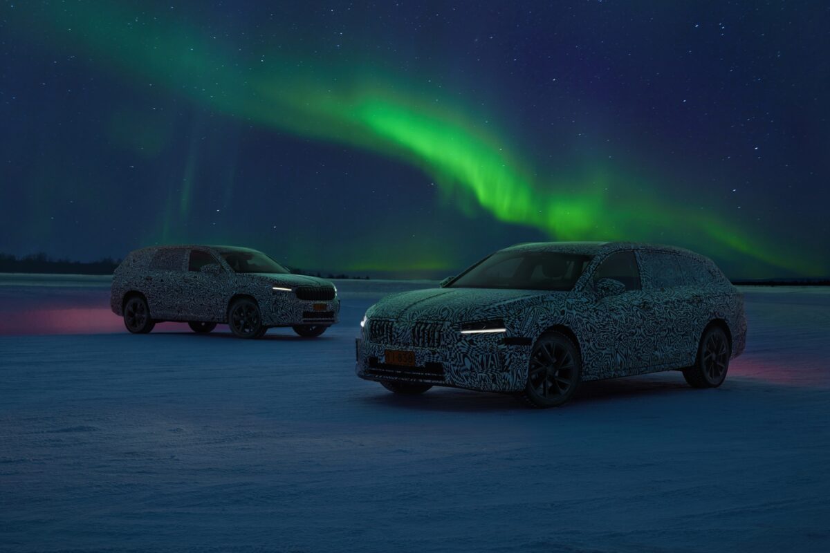 SKODA SUPERB