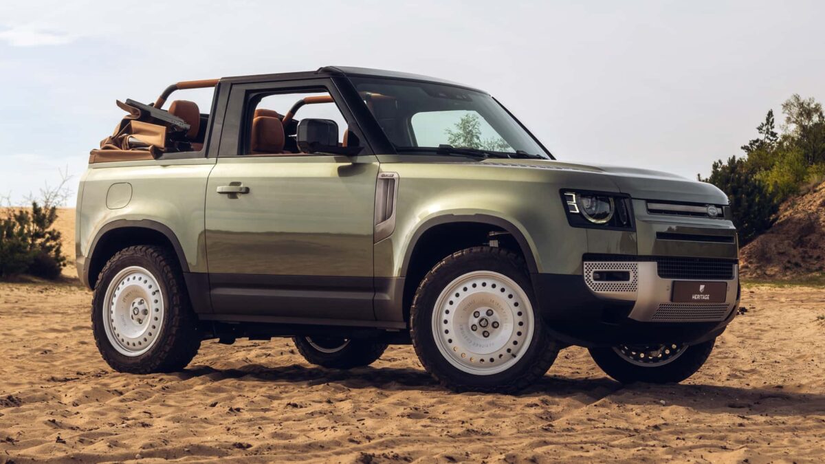 LAND ROVER DEFENDER