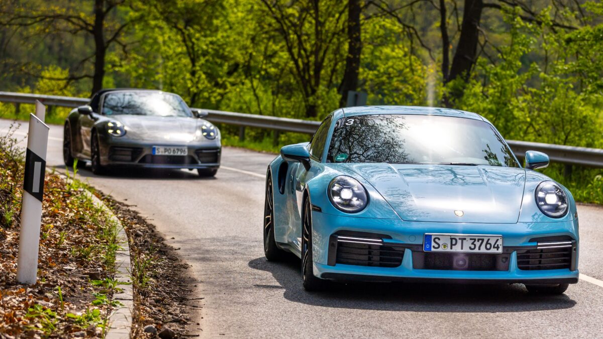 PORSCHE