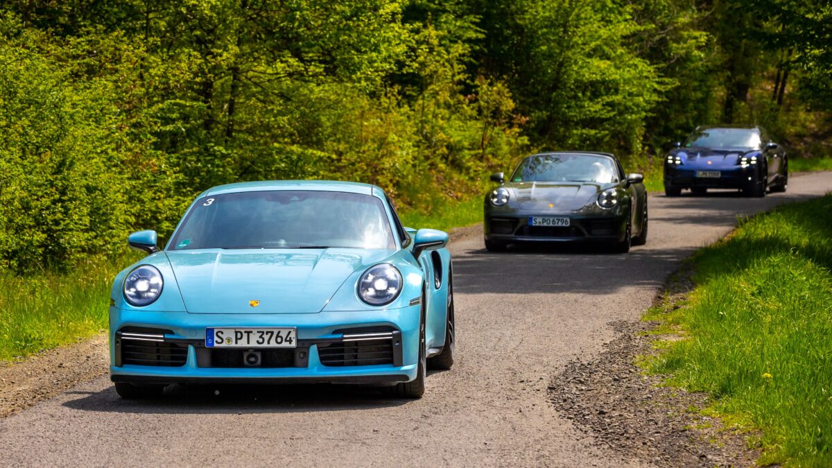 PORSCHE