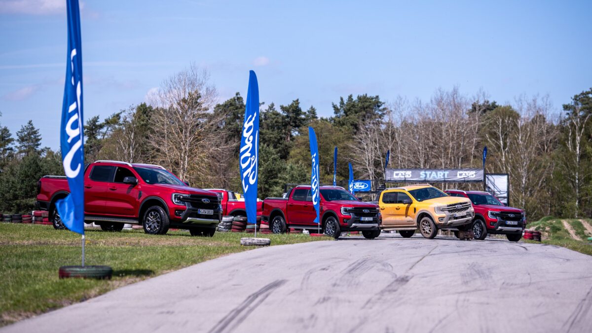 FORD