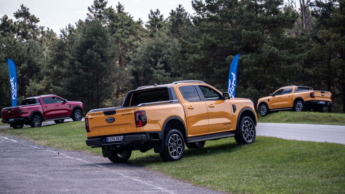FORD