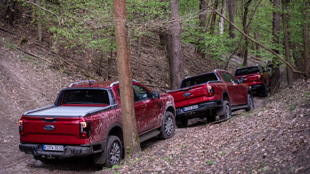 FORD