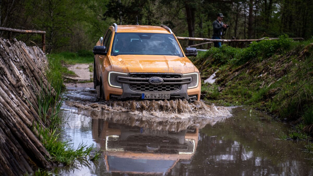FORD