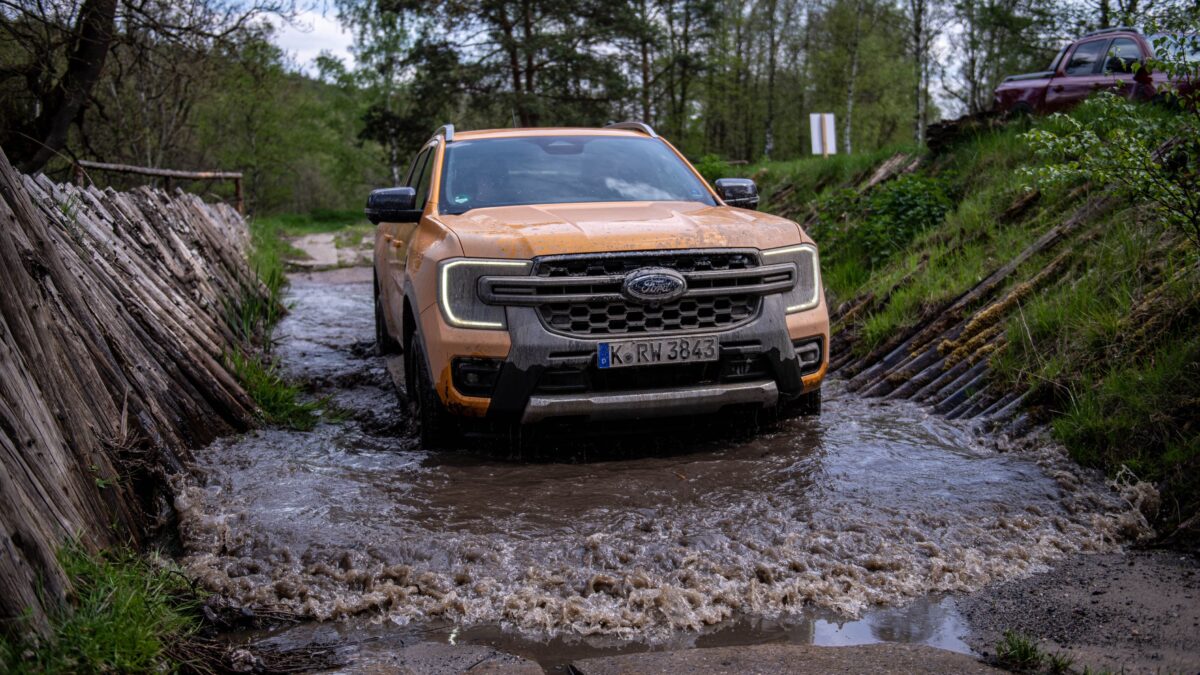 FORD