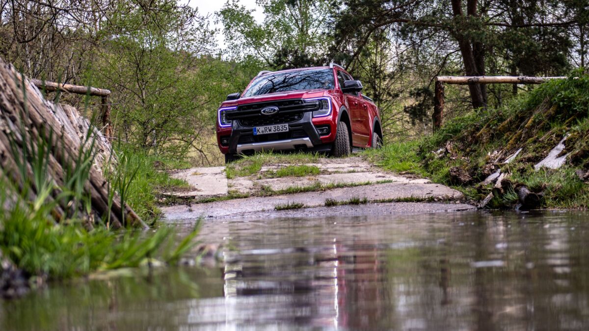 FORD