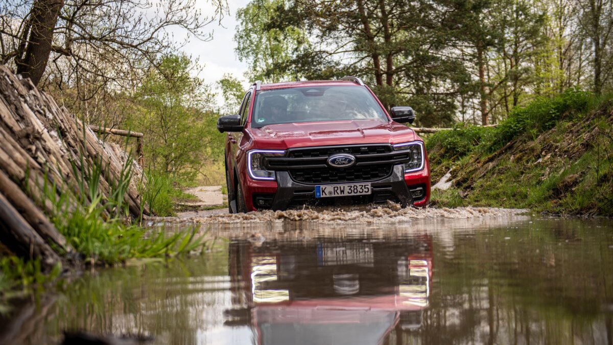 FORD