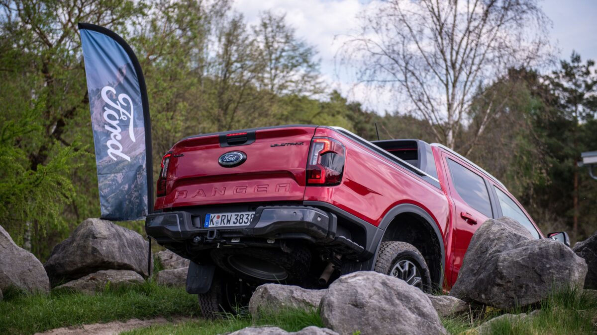 FORD