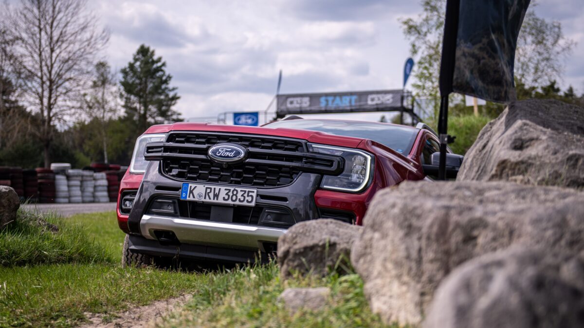 FORD
