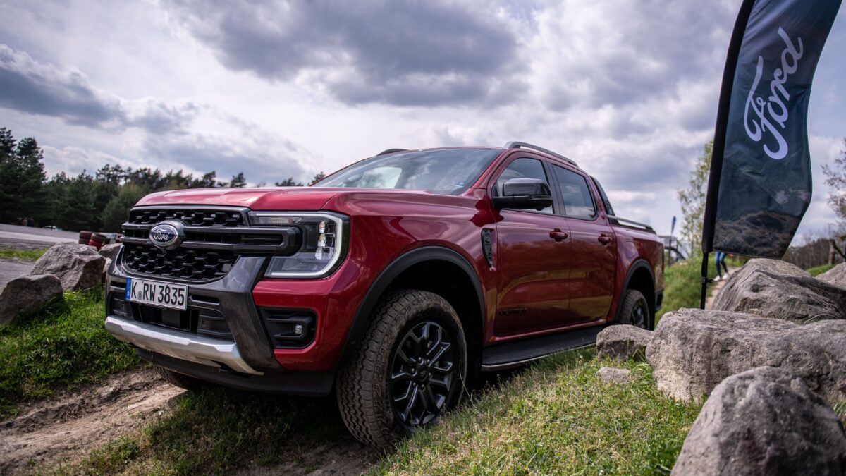 FORD