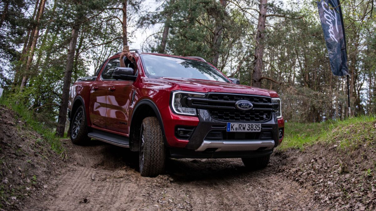 FORD