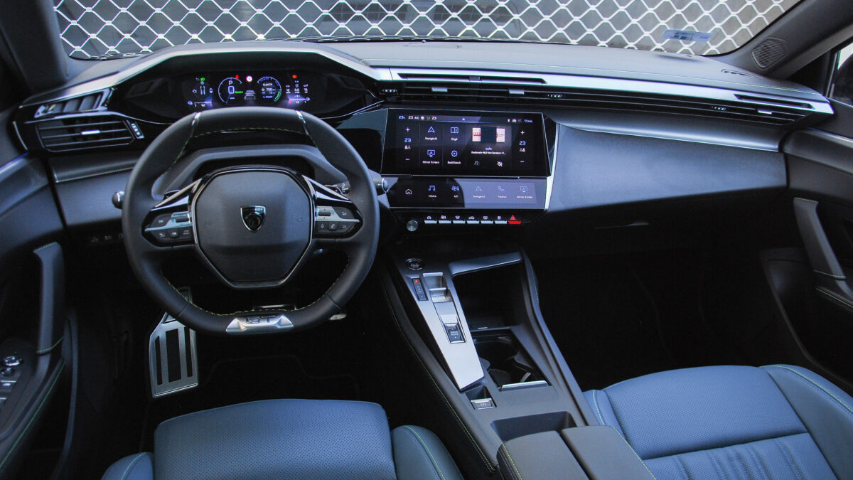 PEUGEOT