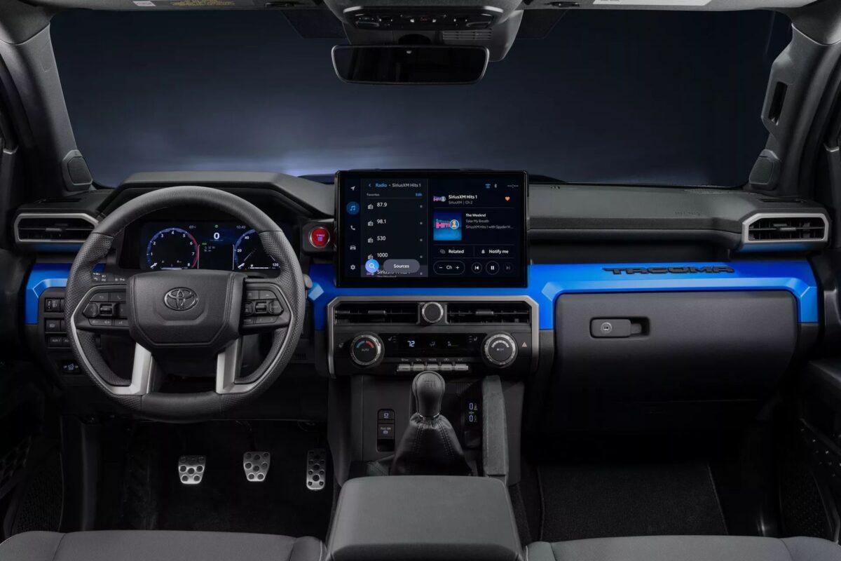 TOYOTA TACOMA
