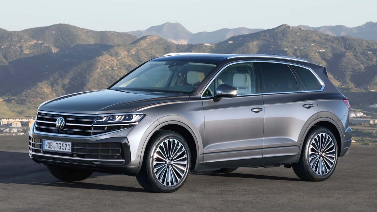 VOLKSWAGEN TOUAREG