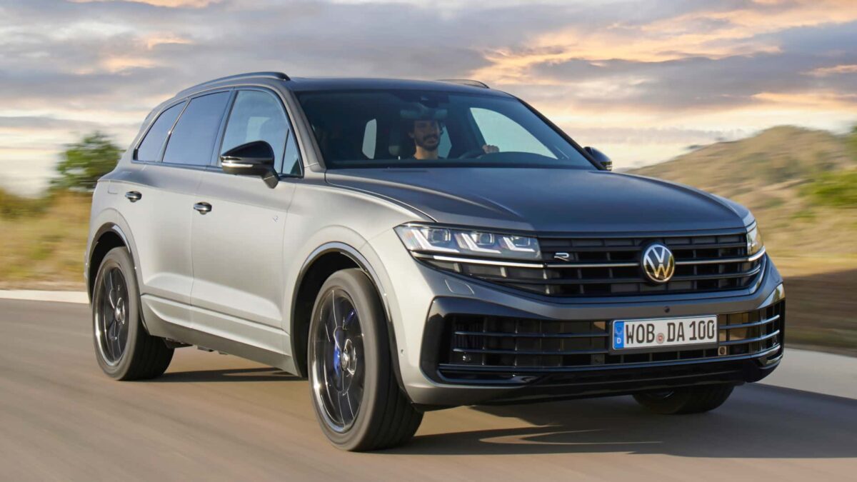 VOLKSWAGEN TOUAREG