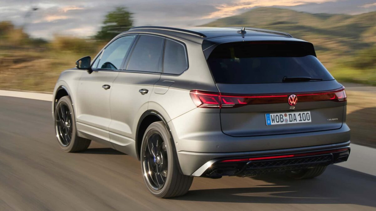VOLKSWAGEN TOUAREG