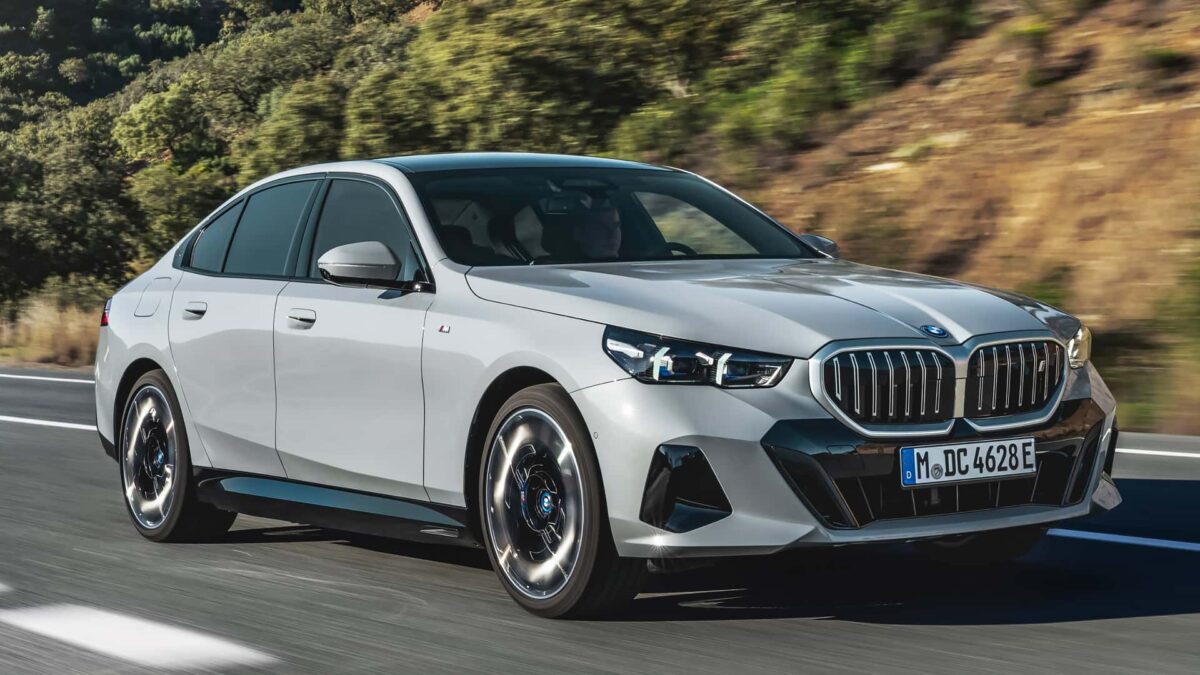 BMW 5-ÖS SOROZAT