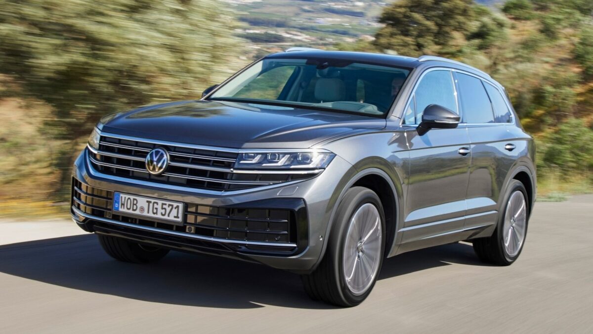 VOLKSWAGEN TOUAREG