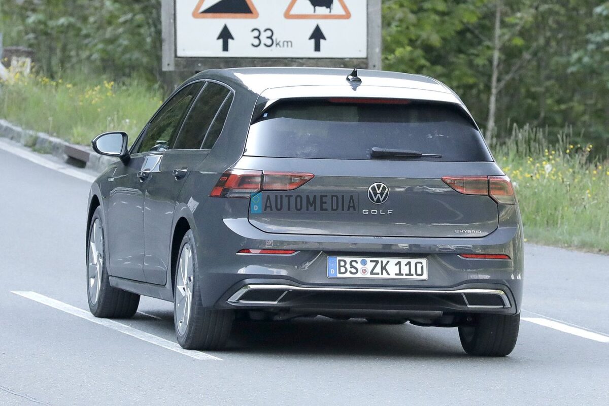 VOLKSWAGEN GOLF VIII