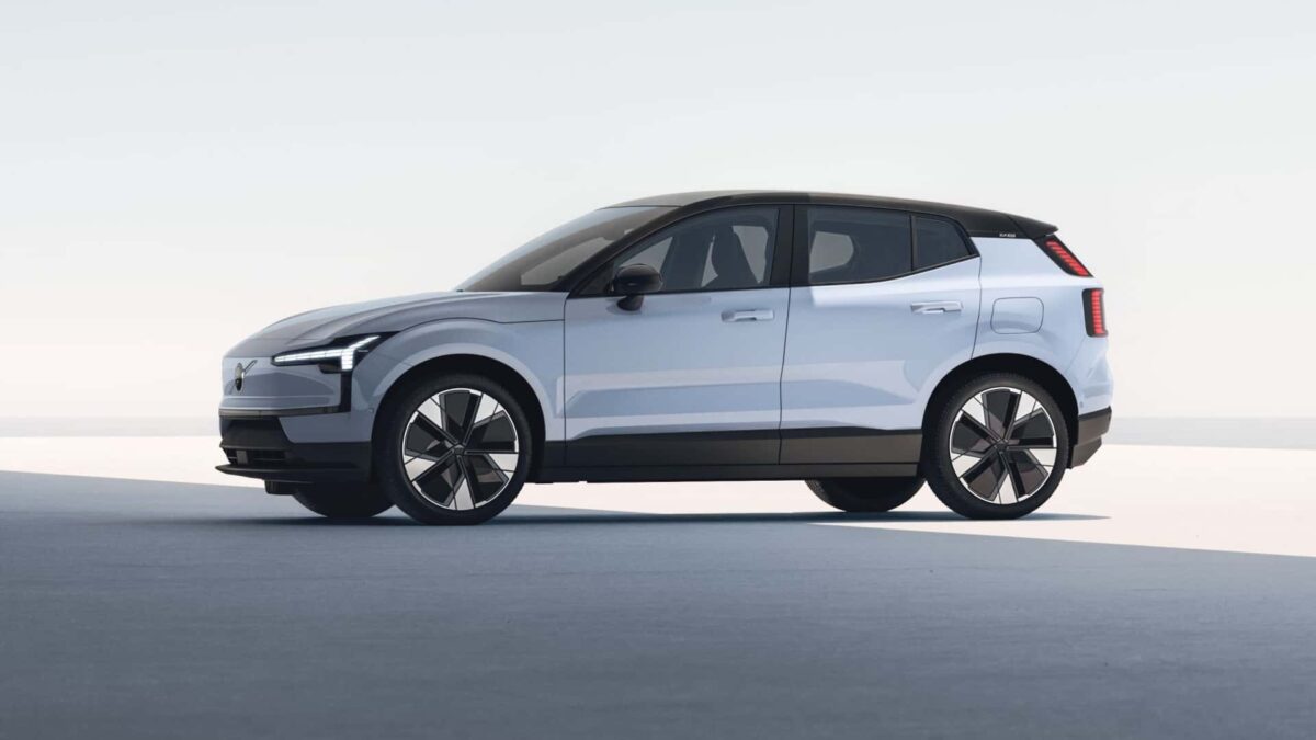 VOLVO