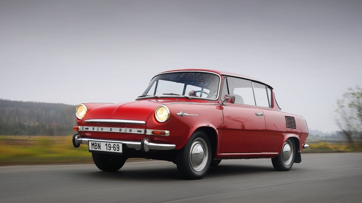 SKODA 1000MB
