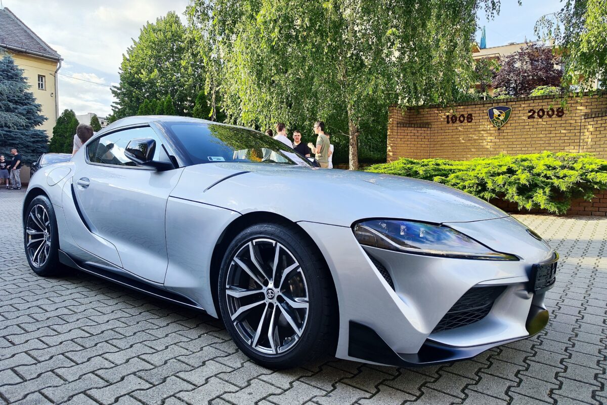 TOYOTA