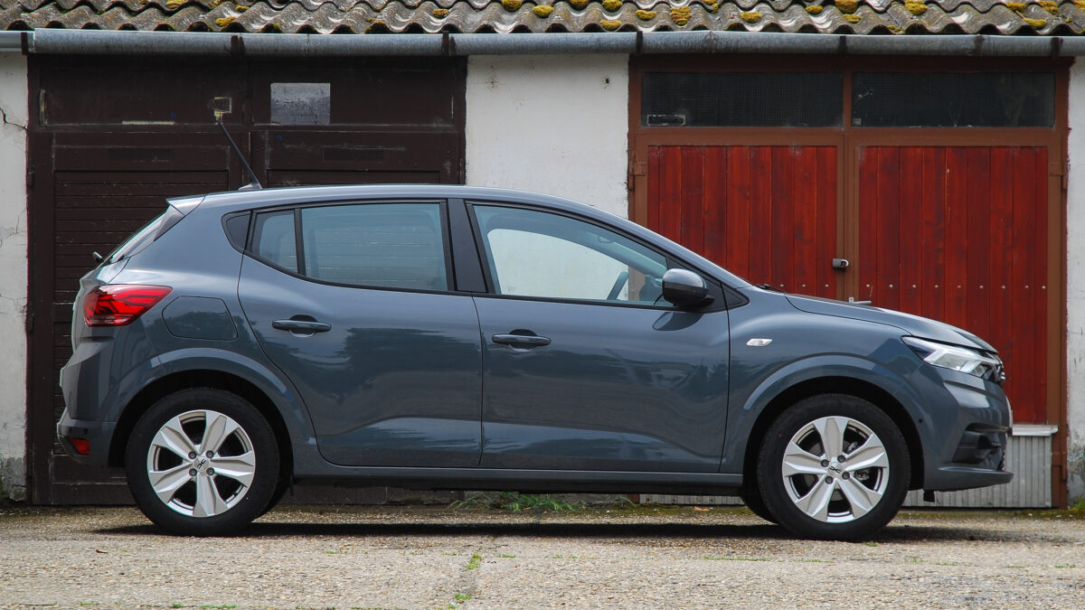 DACIA SANDERO