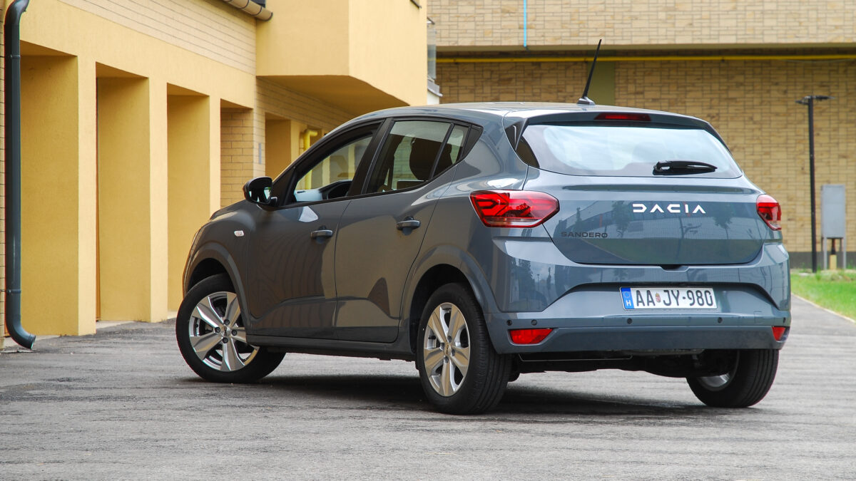 DACIA SANDERO