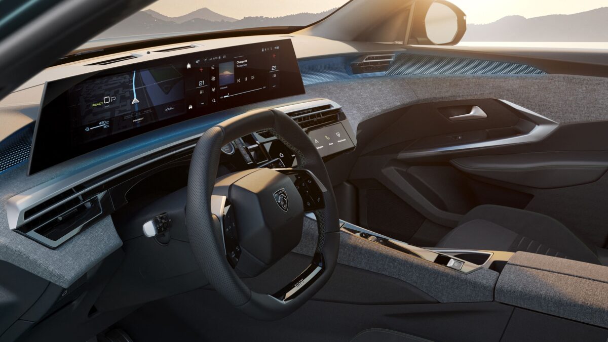 PEUGEOT 3008