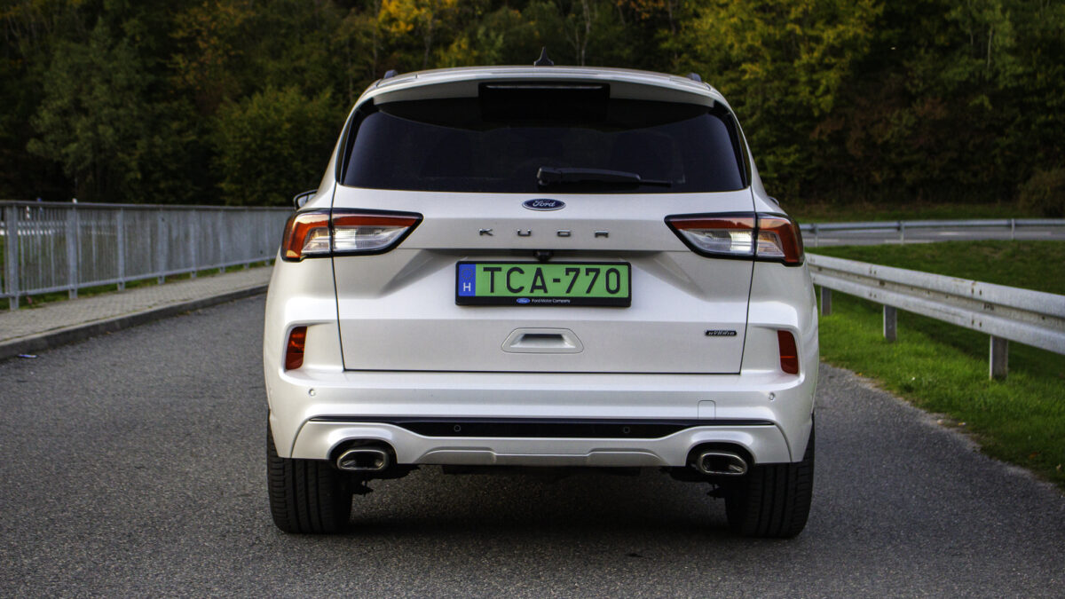 FORD KUGA