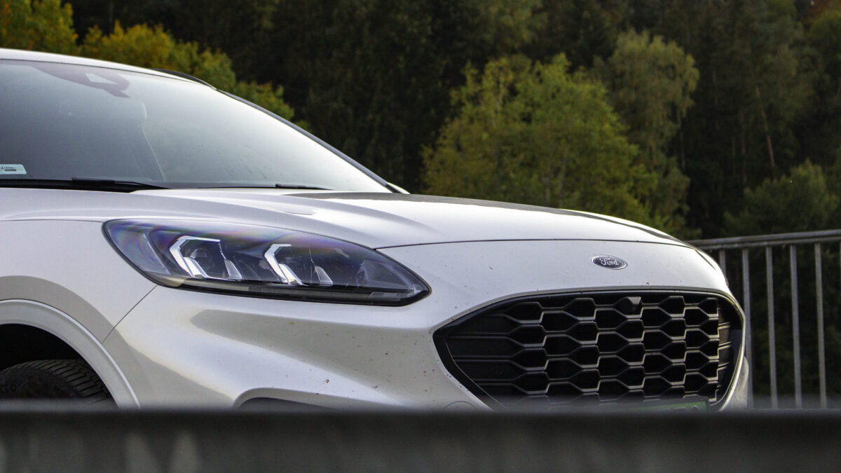 FORD KUGA