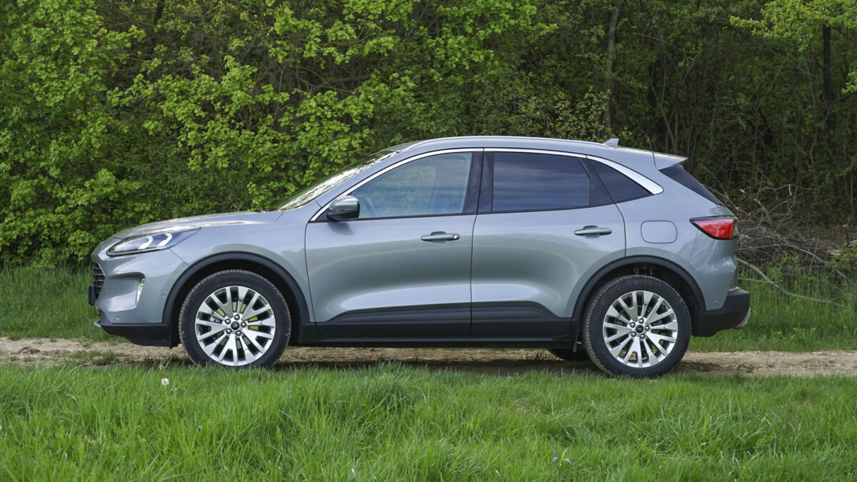 FORD KUGA