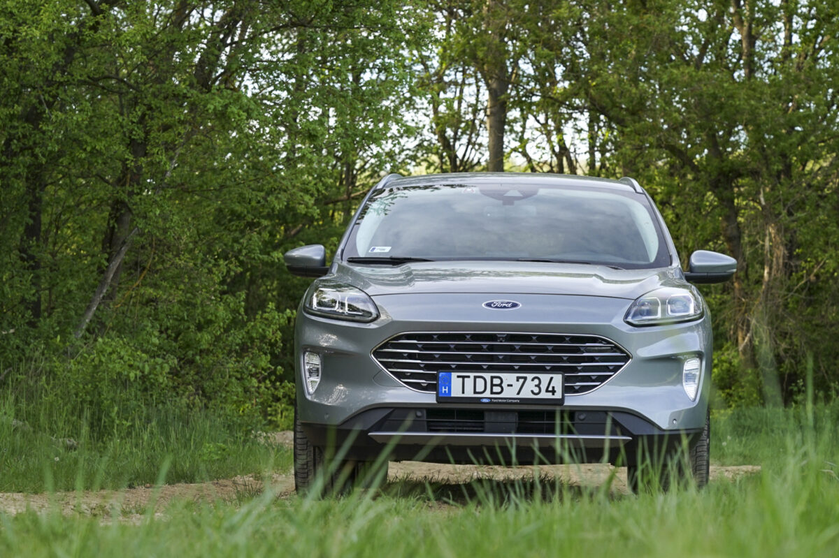 FORD KUGA
