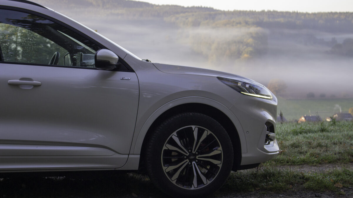 FORD KUGA