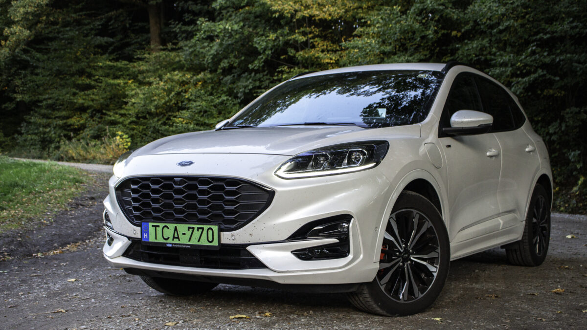 FORD KUGA