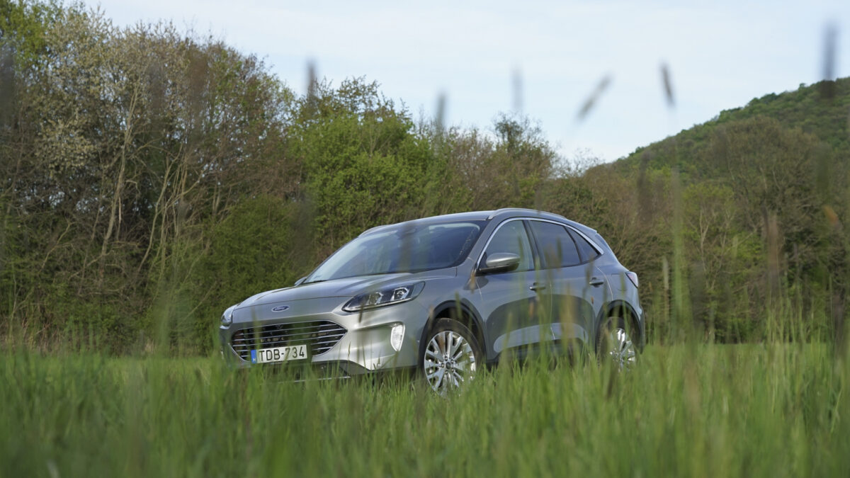 FORD KUGA