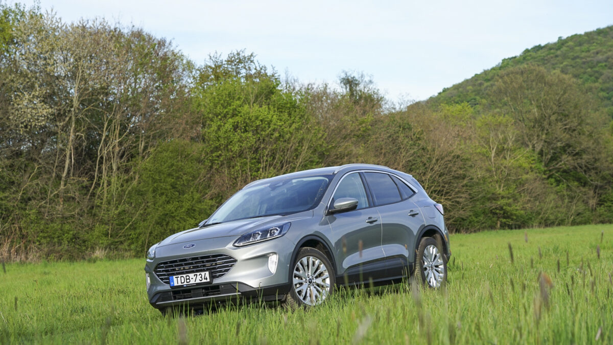 FORD KUGA