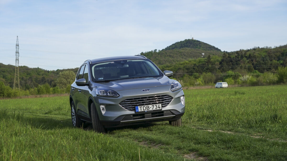 FORD KUGA