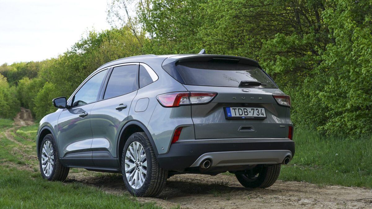 FORD KUGA