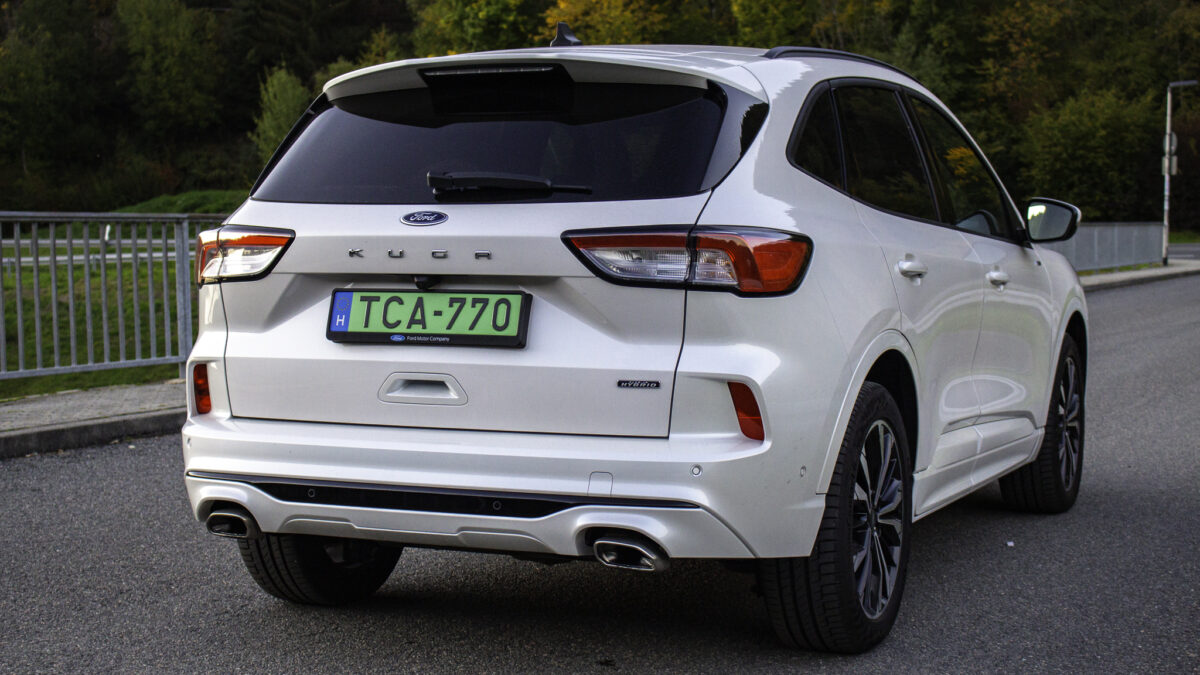 FORD KUGA